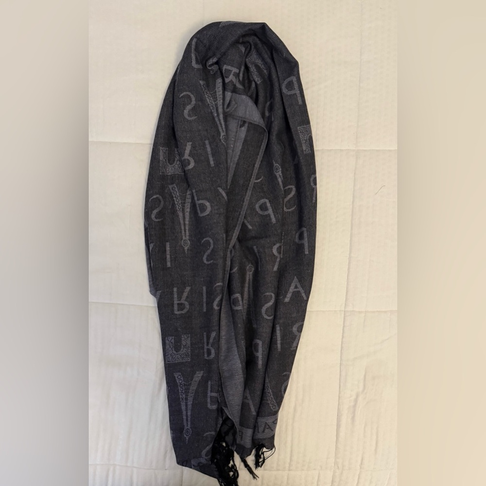 Set of three women’s scarfs with Paris word pattern
